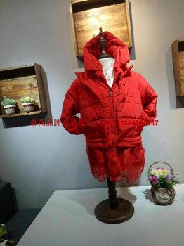 大大小小童裝品牌折扣，品牌童裝尾貨貨源批發(fā)