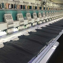 玉林出售全伺服二手繡花機，機器在繡花廠生產中圖片