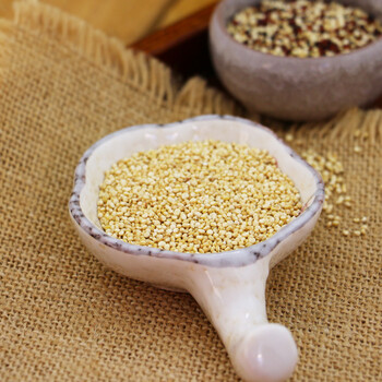 秘鲁白藜麦龙芽米供应各种进口食材：野米、奇亚籽、燕窝