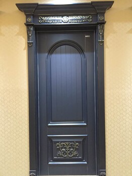 淄博装修公司装饰提供各种室内门，铜门，防盗门等