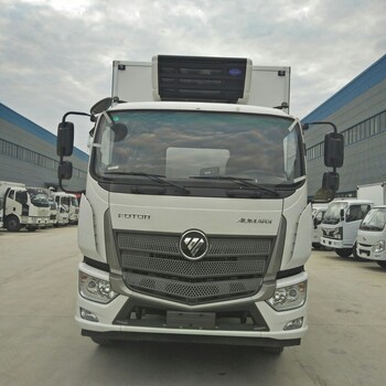 新疆福田冷藏车性能可靠,鲜货运输车