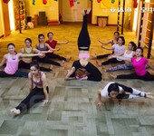 艾杨格瑜伽教练培训证书怎么考？