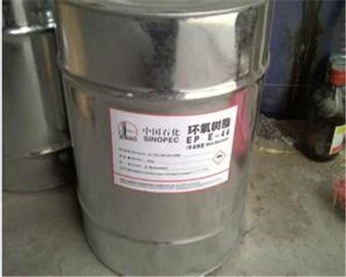 江苏省无锡回收过期饲料添加剂-多少钱