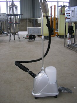 大桶矿泉水设备，套标机热收缩吹瓶机设备喷码机自动套标机