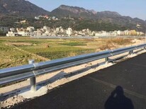 马山县波形护栏道路护栏厂家广西世腾图片1