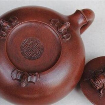 深圳雍乾盛世征集紫砂壶、美国劳伦斯国际拍卖市场价格