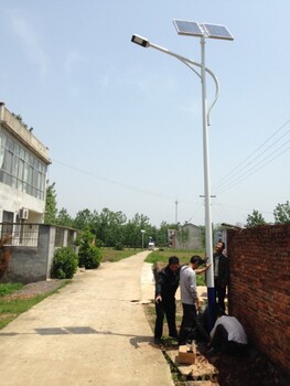 湖北宜昌太陽能路燈廠家價格，一套998元
