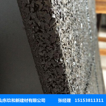 橡膠地板生產(chǎn)廠家選擇生產(chǎn)廠家可靠質(zhì)量強(qiáng)硬