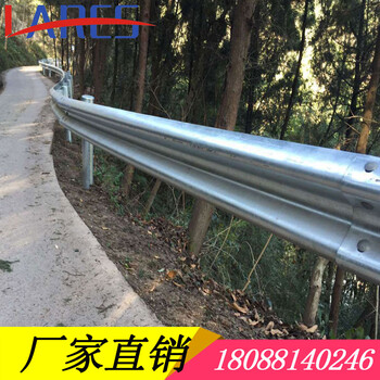 泸州双波护栏安装山路安全防撞护栏专车发货