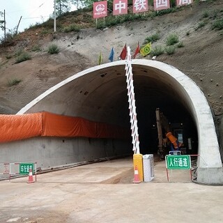 淮南公路隧道人员定位系统淮南穿山隧道施工定位考勤图片5