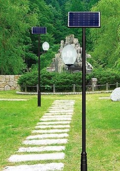 供應(yīng)河北一體化太陽能燈路燈桿