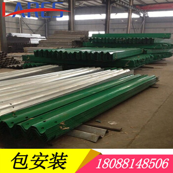 小金波形護(hù)欄農(nóng)村公路不懶噴塑波形護(hù)欄廠家定制