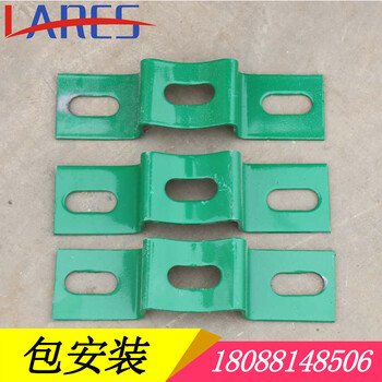 德安波形護(hù)欄鄉(xiāng)村道路護(hù)欄防撞護(hù)欄廠家定制
