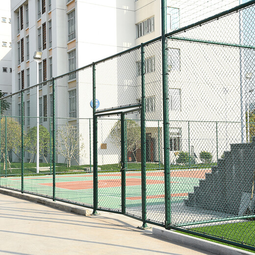 临沂组装式体育场围网表面处理方式体育围栏