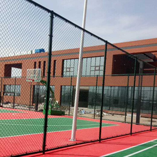 赣州篮球场围网制作精良,体育场围网