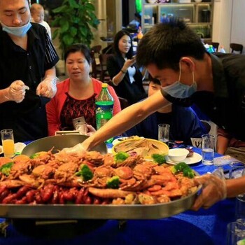 惠州一手餐饮策划围餐火锅大盆菜自助餐制作