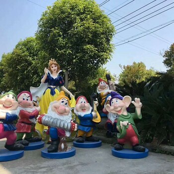 玻璃鋼人物造型工藝品策劃