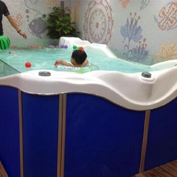 郑州婴儿游泳池厂家讲怎么选择合适的洗澡盆和游泳池
