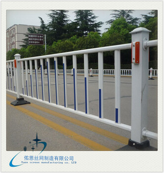 道路护栏锌钢护栏,铁艺栅栏,PVC塑钢护栏,欧式栅栏-