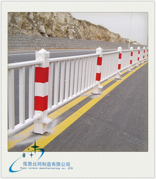 監(jiān)獄鋼網(wǎng)墻市政護(hù)欄網(wǎng)_機(jī)場(chǎng)圍欄網(wǎng)_體育場(chǎng)圍欄網(wǎng)_球場(chǎng)圍欄網(wǎng)