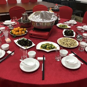 深圳企业年会自助餐预定，海鲜火锅、海鲜大盆菜上门服务