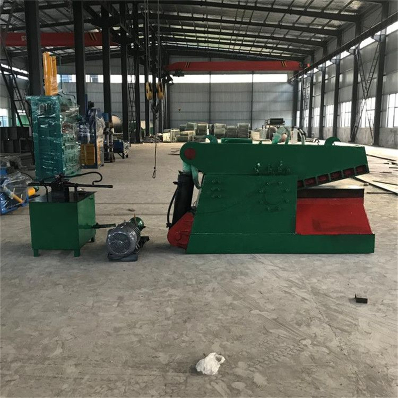 新型廢舊金屬剪切機(jī)產(chǎn)業(yè)地630龍門剪產(chǎn)業(yè)地