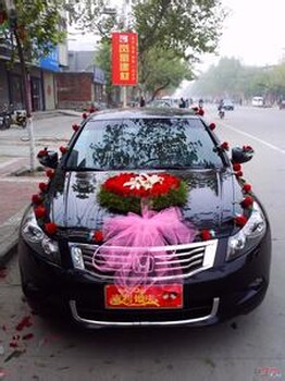 南寧婚禮花車南寧市結(jié)婚婚車花車車頭車尾車箱裝飾鮮花布置