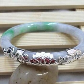 內(nèi)江老牌翡翠手鐲鑒定機(jī)構(gòu)