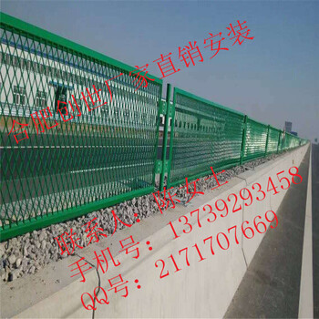 河北石家莊雙邊絲護(hù)欄網(wǎng)勾花護(hù)欄網(wǎng)三角折彎護(hù)欄網(wǎng)廠家