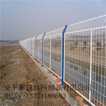 绿色铁网围栏框架护栏公路护栏双边丝护栏图片价格祥筑直营