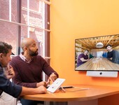 思科RoomKitMini通过USB连接到基于笔记本电脑的视频会议软件
