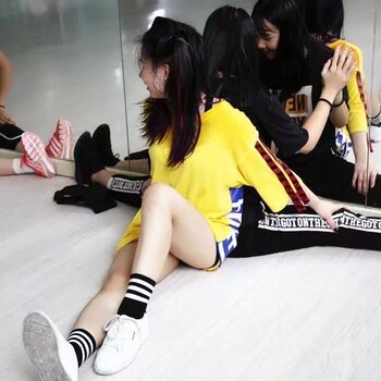 深圳哪里有培训舞蹈教练的培训中心
