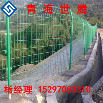 西藏昌都芒康县工厂小区围网铁丝网围墙果园围网价格护栏网厂家