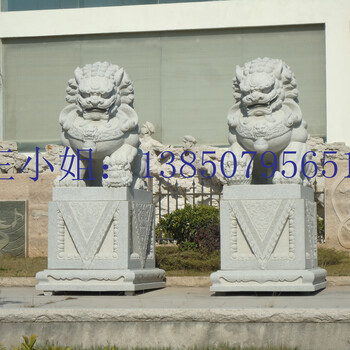 石雕獅子