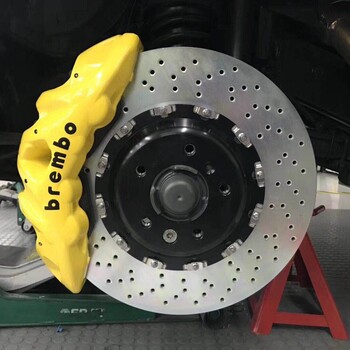 东莞凤岗改装刹车店爱车改ap/BREMBO