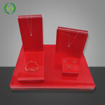 厂家定制亚克力化妆品珠宝首饰展示架红色拼接反光水晶块托盘展架