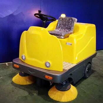 小型驾驶式扫地机环卫清洁扫地车现货