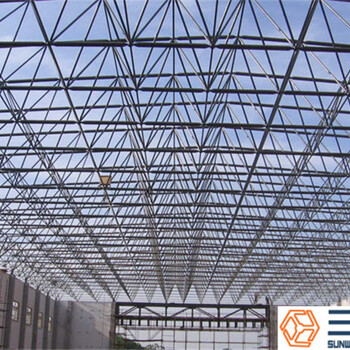 钢结构网架加工，山东钢结构网架，质优