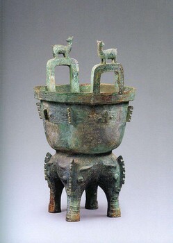 A中国青铜器文化的发展划分为三大阶段
