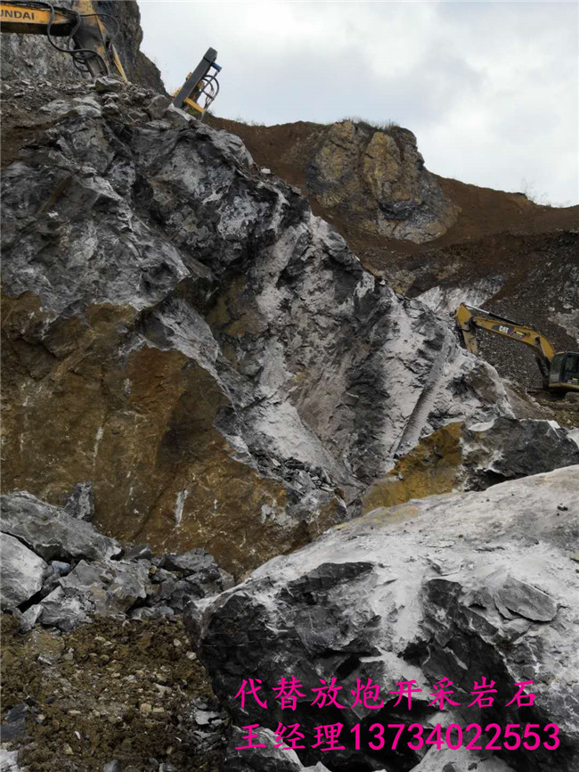 矿山开采用劈石机可以代替放炮开采湖北鄂州