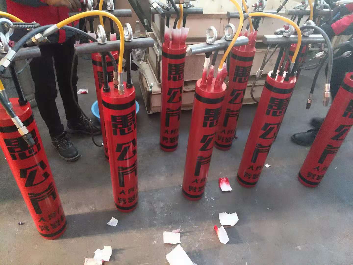 用愚公斧劈裂機(jī)開石頭行嗎