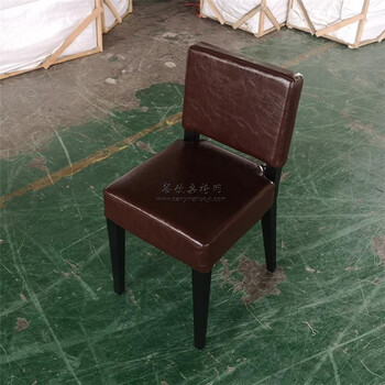 東莞南城區(qū)牛排餐廳全皮軟包鐵藝餐椅廠家定制