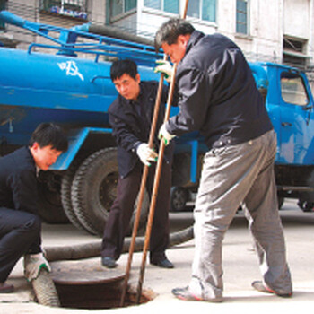 昆山金阳中路污水池清理