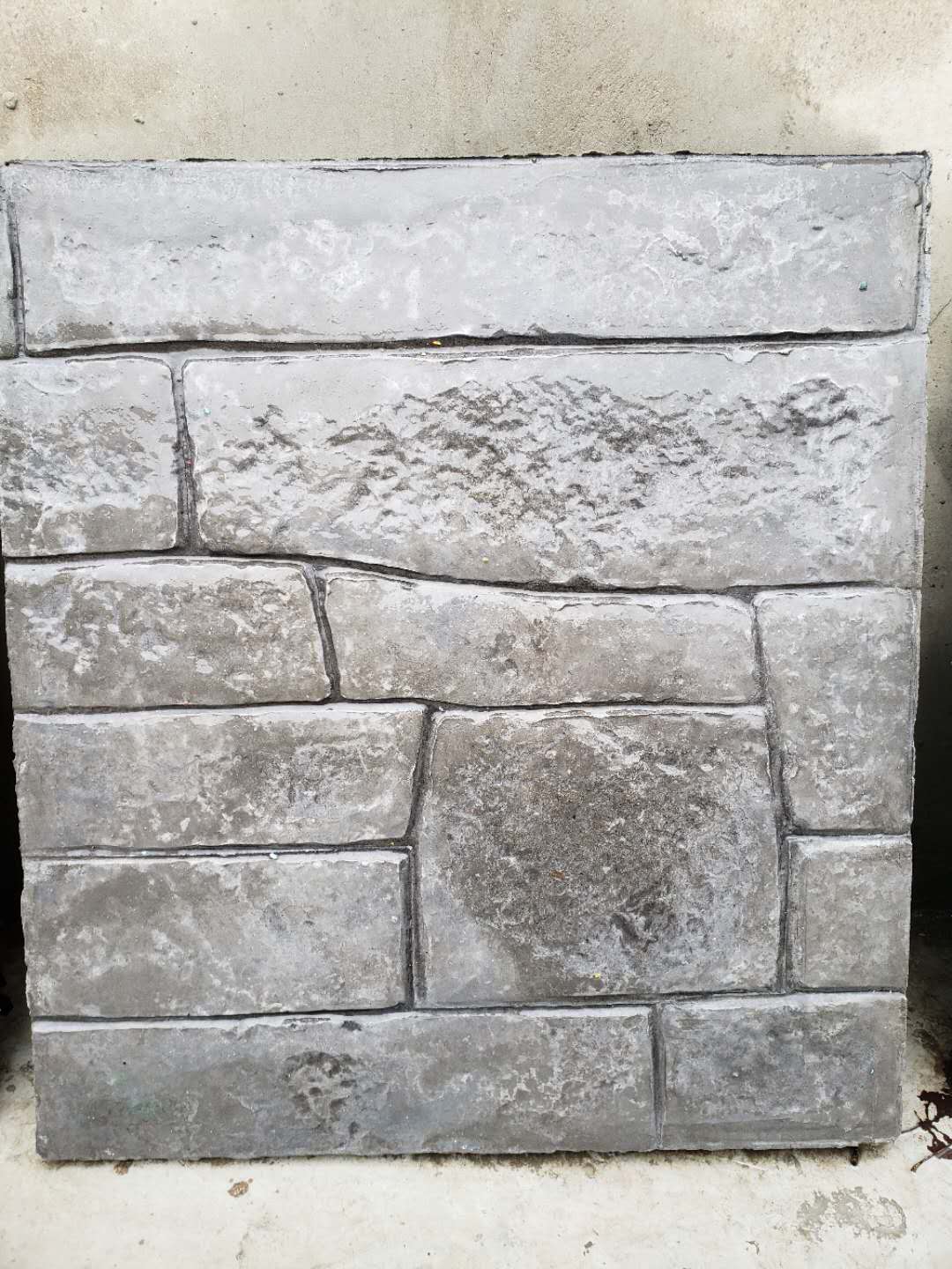 泰州高港区砖纹压膜地坪施工涂料