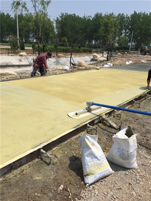 (行业):泰州水泥压印路面--材料供应