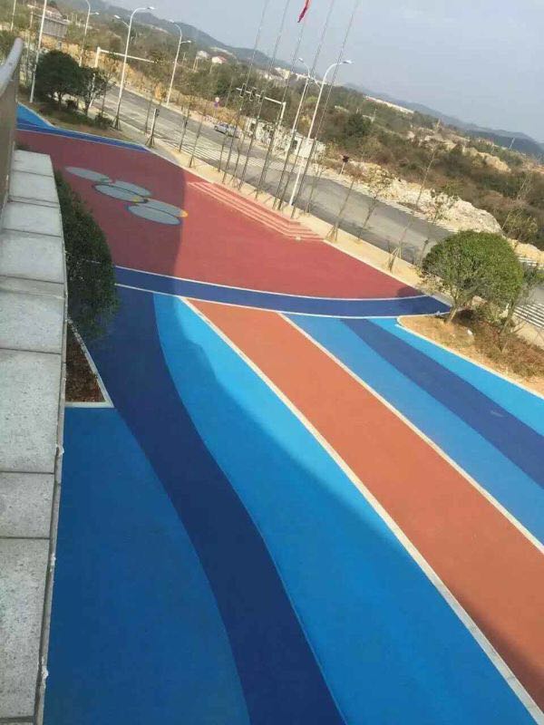 濟寧彩色防滑透水地面_謀成透水地坪材料