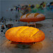 精美玻璃鋼面包雕塑面包門頭裝飾發光面包色澤光潤,仿真食物制作