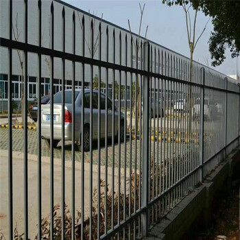 现货路防市政护栏、A级护栏、U型护栏