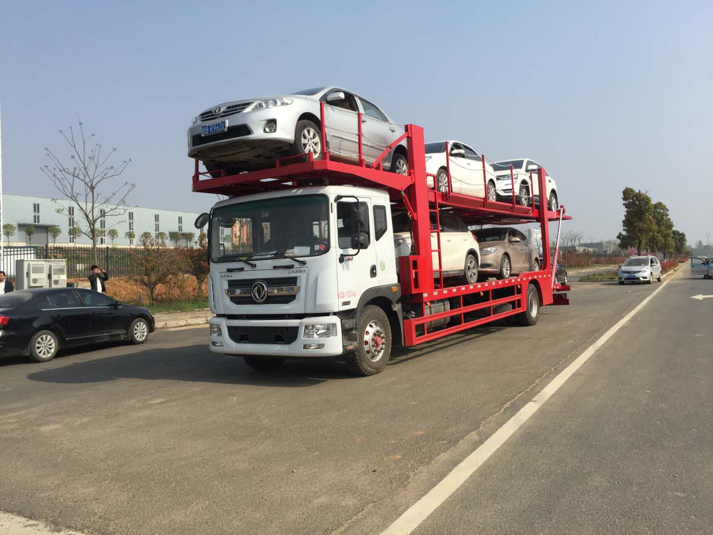 平板道路清障车_清障运输车