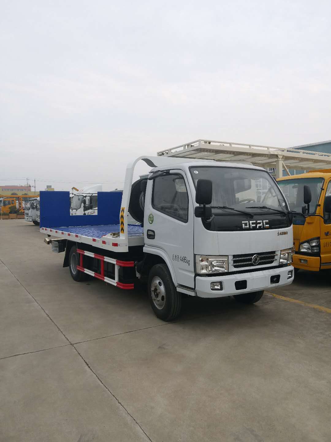 國五一拖二清障車-清障車哪個廠家質量服務好-清障車